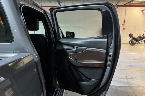 Mazda BT-50 (IN) 3.0 DC HIGH PLUS AT 4X4 DIESEL