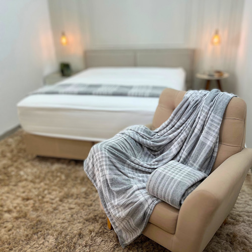 Cobertor Manta Soft Leve Quentinho Para Cama E Sofá Xadrez Cor Cinza Desenho Do Tecido Manta Xadrez B3