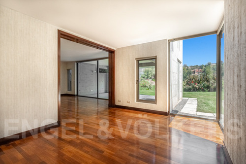 Seguridad En Condominio En Valle Escondido