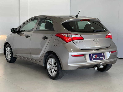Imagem 7 de 15 de Hyundai Hb20 1.0m Comfor 2017