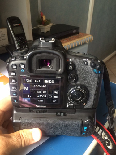 Kit Canon Eos 7d + 03 Lentes E Filtros Grip Etc.