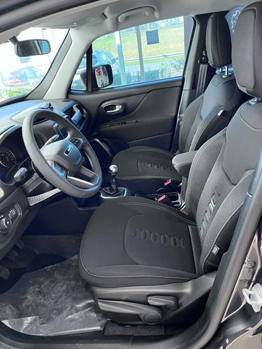 Imagen 17 de 24 de Jeep Renegade 2023