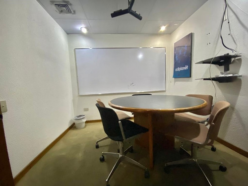 Imagen 9 de 10 de Se Vende Ofc/ Local Comercial 100m² En Centro Profesional Santa Paula