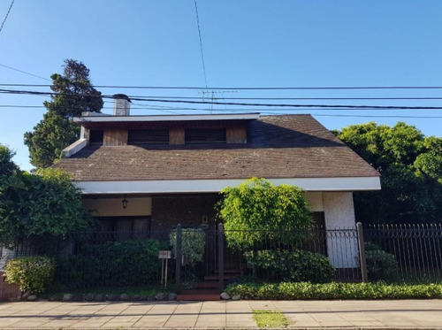 Casa 6 Ambientes- Villa Sarmiento