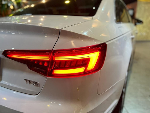 Imagem 7 de 17 de Audi A4