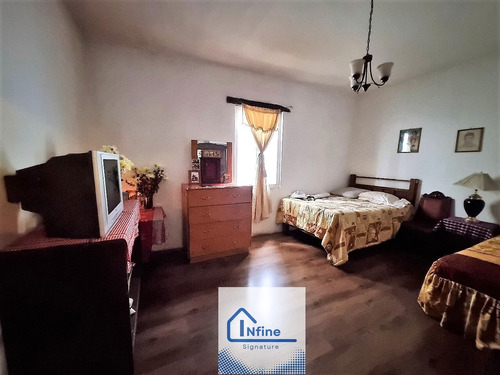 Casa Estilo Colonial Con Local Comercial A Orilla Carretera