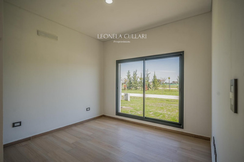 Venta - Casa - Barrio La Magdalena - Canning