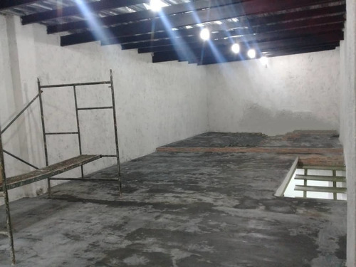 Imagen 2 de 7 de Alquilo Local 175m2 Pb En Las Flores De Catia