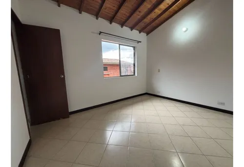 Casa Unifamiliar En Venta En Amazonia Bello