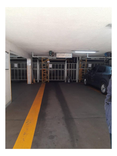 Imagen 2 de 5 de Cochera Cubierta Con Valet Parking - Recoleta