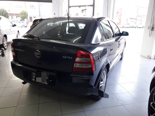 Imagen 2 de 15 de Chevrolet Astra 2.0 Gl 2009