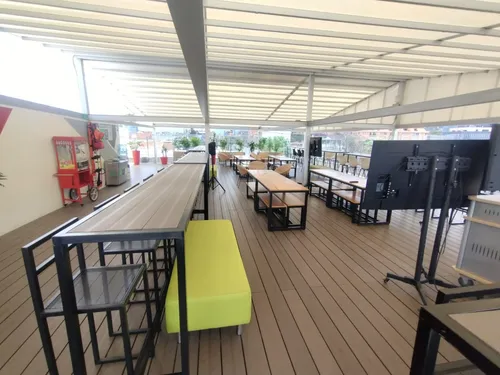 Oficina Amoblada Call Center 118m