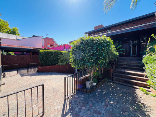 Casa En Venta En Martinez