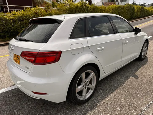 Audi A3 2.0 Attraction