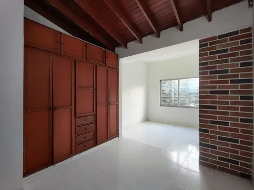 Apartamento En Arriendo En Lleras. Cod A30368