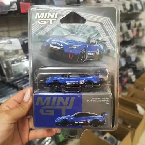 Mini GT TSM Model 2026 1:64 GT-RR Nissan | MercadoLivre