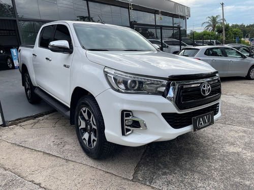 Imagem 3 de 9 de Toyota Hilux Srx 2019