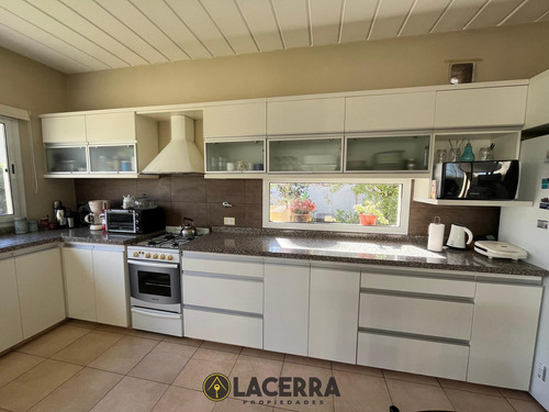 Casa En Venta En El Barrio Lagos Del Norte Don Torcuato (tigre)nuevo Valor!!!