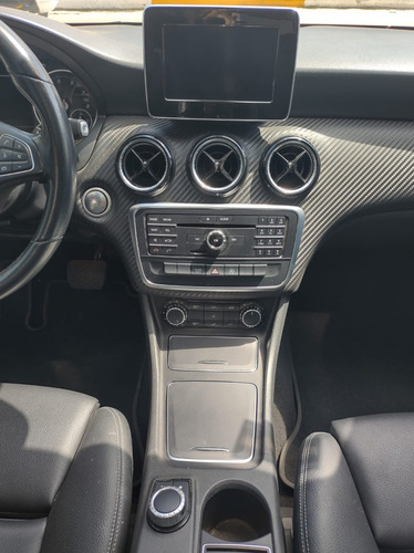 Imagen 14 de 15 de Gla-200 Sport Techo Lj652484