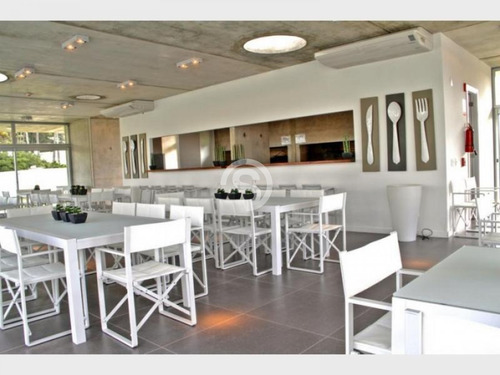 Apartamento En Edificio One- Ref: 1628