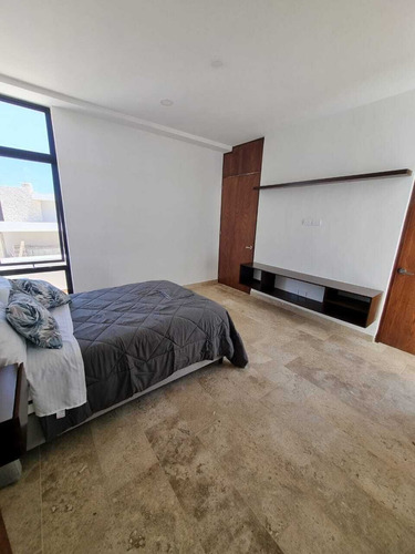 Casa En Venta En Residencial Lenora, Temozón Norte