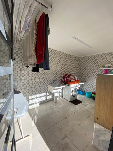Casa À Venda Na Rua Das Nogueiras, Jardim, Santo André - Sp - Liv-8626