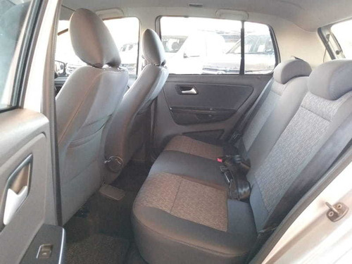 Imagem 4 de 10 de Volkswagen Fox 1.6 I-motion Total Flex