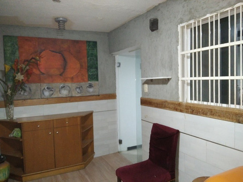 Imagen 12 de 20 de Town House En Venta En Nueva Barcelona. C.r Mar De Oriente