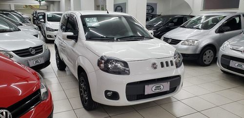 Imagem 2 de 11 de Fiat Uno 1.0 Vivace Celebration Branco 2012 Flex