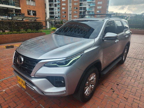 Toyota Fortuner Fortuner Srv