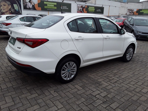 Fiat Cronos 1.0 FIREFLY FLEX DRIVE MANUAL