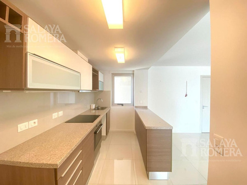 Imagen 3 de 12 de Venta Departamento -3 Dormitorios- 2 Baños - Punta Del Este - Ref:4188261