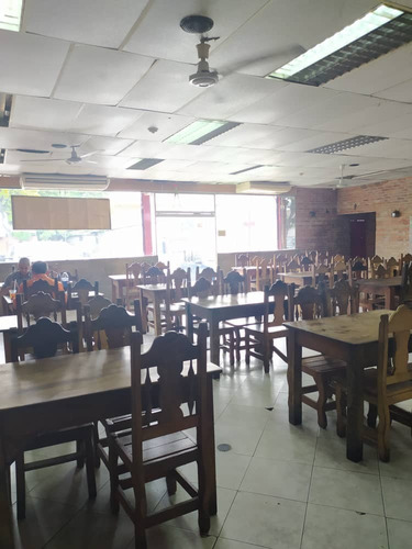 Imagen 5 de 14 de Local Fondo Com Restaurant Av Francisco De Miranda Caracas