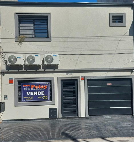 En Vente Escelente Ph 5 Amb C/ Gge Y Quincho Sobre Lote De 7.20x21 En Lanu8s (141)