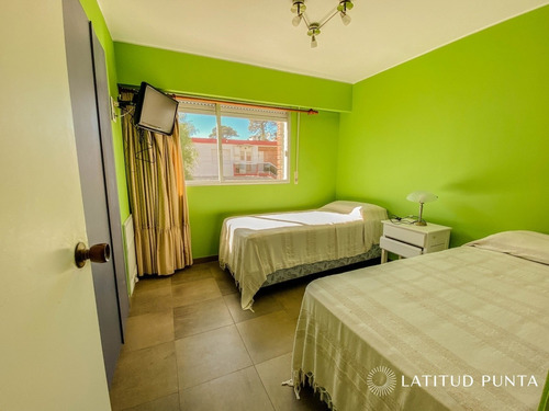 Apartamento En Mansa- Ref: 17