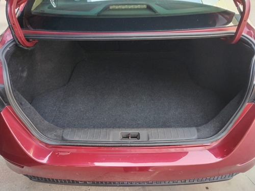 Nissan Sentra 2.0 Advance At