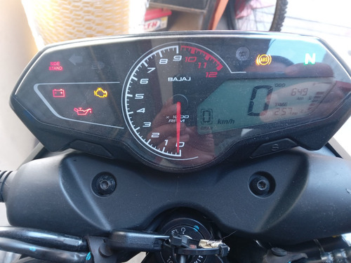 Pulsar Bajaj N250 2024 + Slider Crash + Alarma Protec