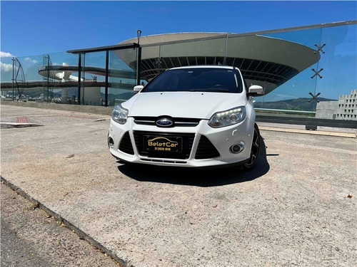 Imagem 2 de 14 de Ford Focus 2.0 Titanium Hatch Plus 16v Flex 4p Powershift