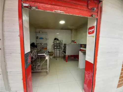Vendo 3 Locales En Barrio Cristobal