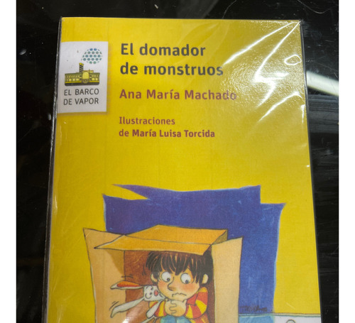 El Domador De Monstruos  Copia Escolar (Reacondicionado)