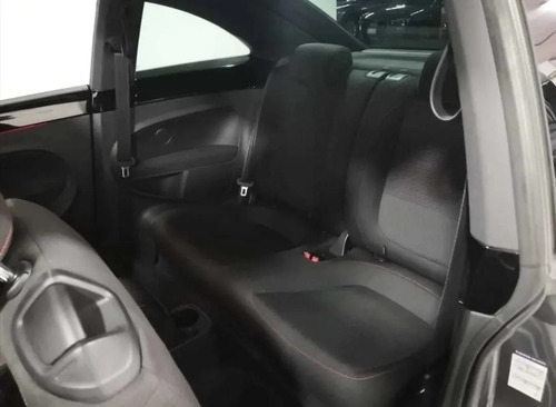 Imagen 12 de 15 de Volkswagen Beetle 2018 2.5 Sportline Tiptronic At