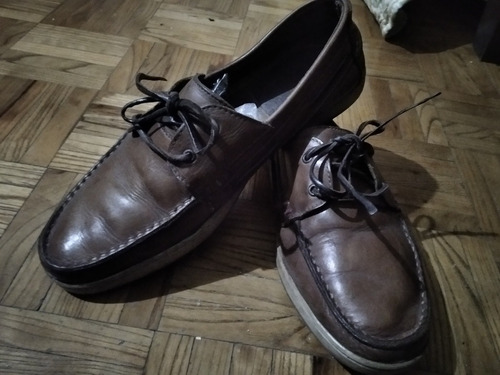 Zapatos 38 Cuero Marca Freeway. Hombre. Centro