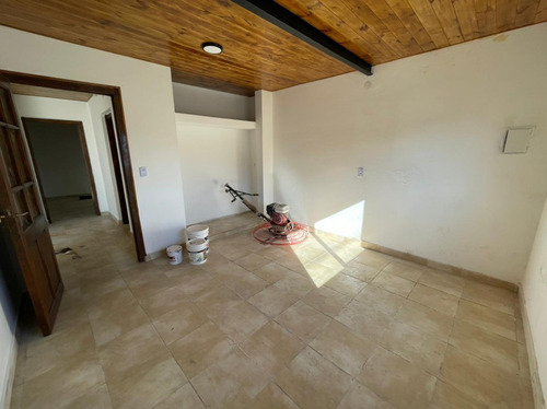 Imagen 11 de 12 de Se Vende Oportunidad De Local/vivienda
