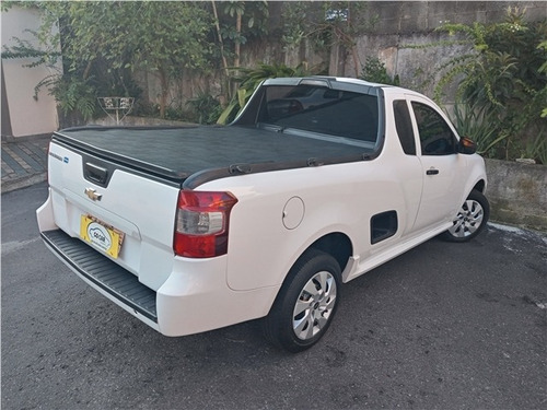 Imagem 4 de 12 de Chevrolet Montana 1.4 Mpfi Ls Cs 8v Flex 2p Manual