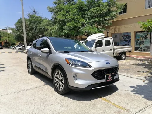 Ford Escape Hybrid Titanium 4x4