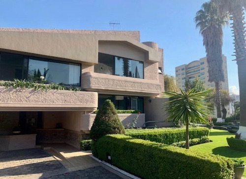 Amplia Casa En Condominio A La Venta En Placet En Av Club De