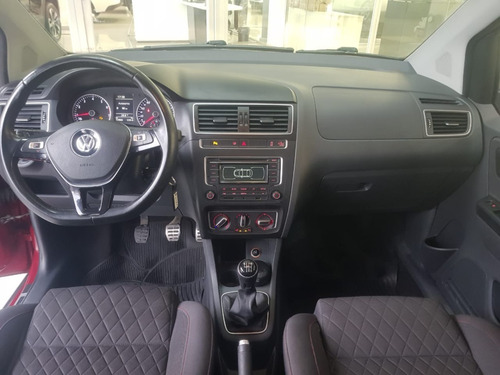 Volkswagen Suran Cross Highline 2015 Forestcar Balbin #5