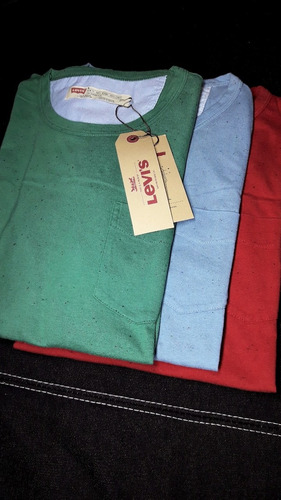 Remera Green Crew Levis
