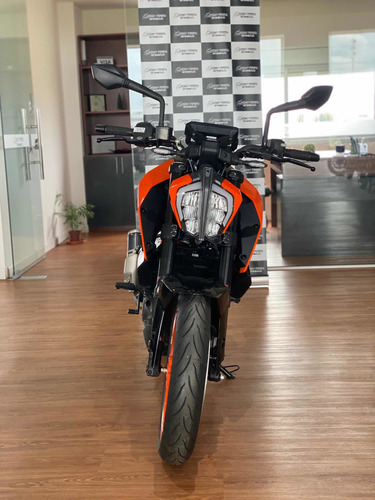 Imagen 9 de 16 de Ktm Duke 390