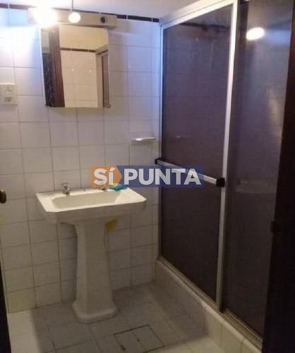Imagen 7 de 11 de Casa En Alquiler Playa Mansa